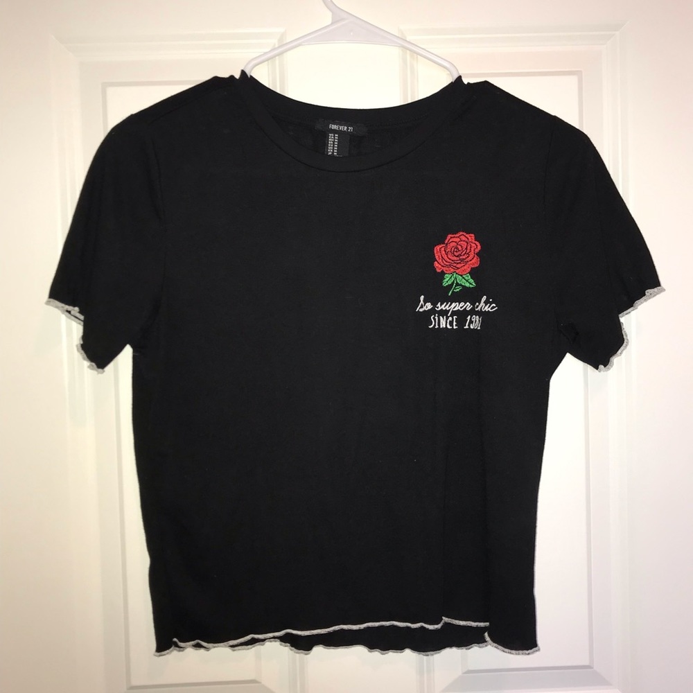 Black Rose Cropped Forever 21 Shirt